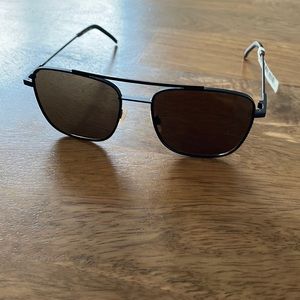 Fendi black aviator sunglasses NEW